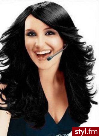 Dulce Maria - Kręcone Na co dzień Średnie Fryzury