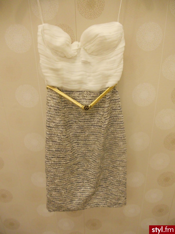 Sukienki Moda