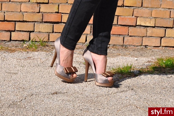 Szpilki Buty Moda