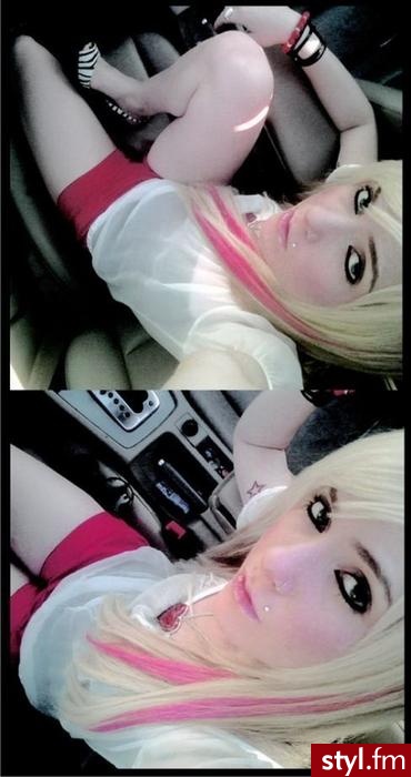 Blond EMO Alternatywne Średnie Fryzury