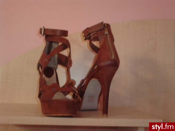 Zdjęcie dodane do bazy zdjęć Stylera - Styler