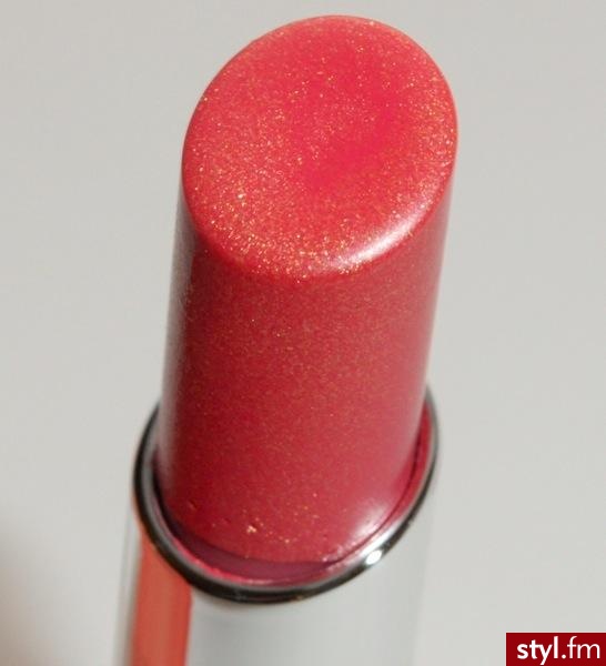 Firma: REVLON Kolor: Peach Parfait Lip Butter - Dzienne Makijaże
