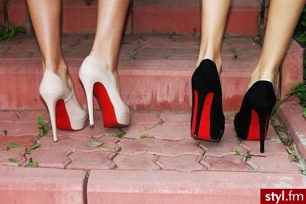 Szpilki Buty Moda