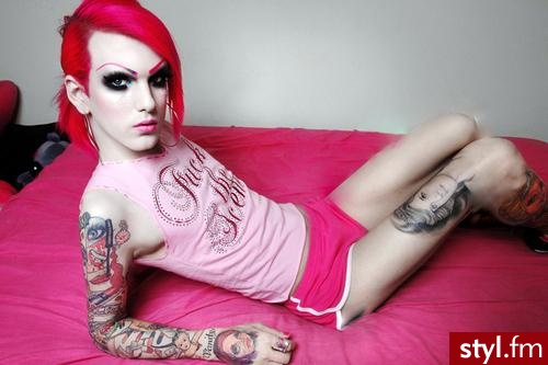 jeffree star - Punk Rock Alternatywne Średnie Fryzury