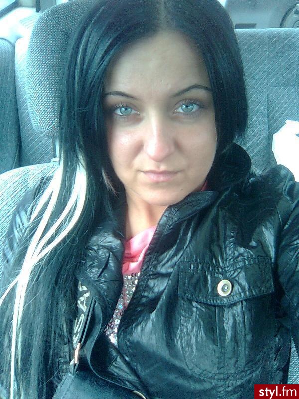 Średnie Fryzury