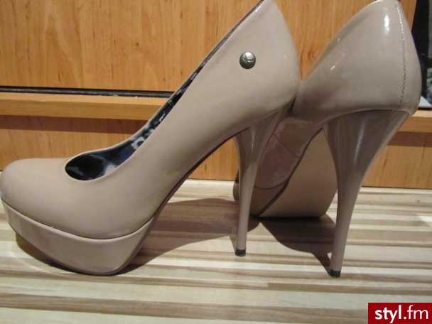 nude - Szpilki Buty Moda