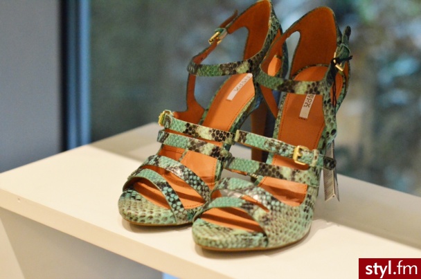 Sandały Buty Moda