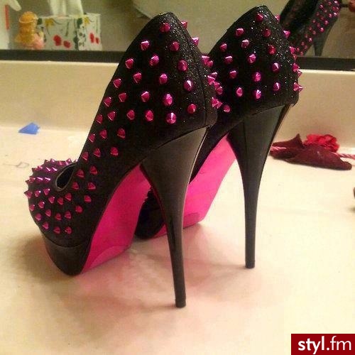 Szpilki Buty Moda