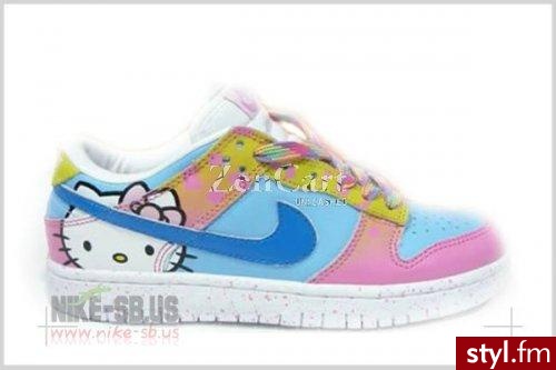 Nike - Pozostałe Buty Moda