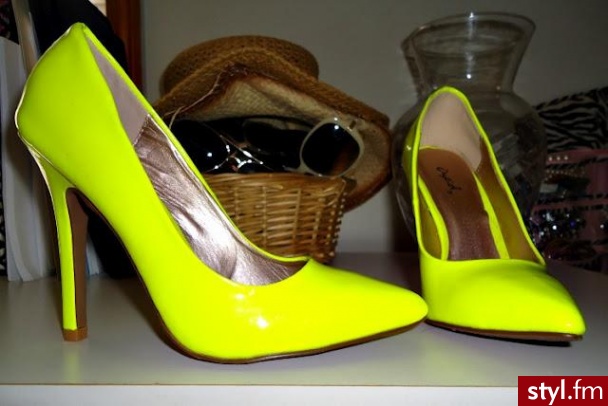 Szpilki Buty Moda