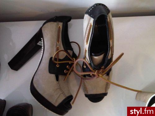 Pozostałe Buty Moda