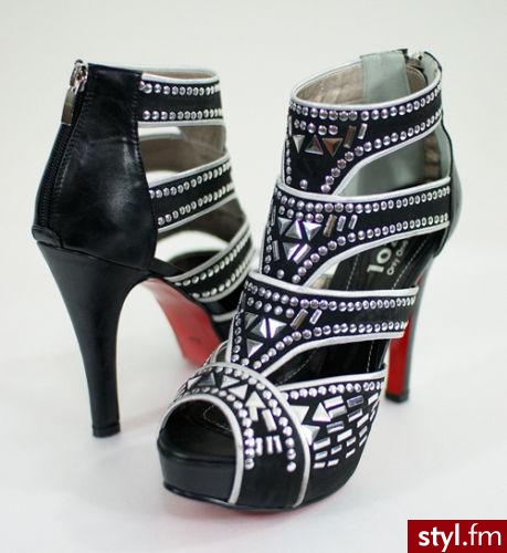 Pozostałe Buty Moda