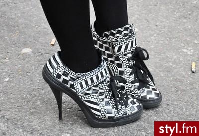 Pozostałe Buty Moda