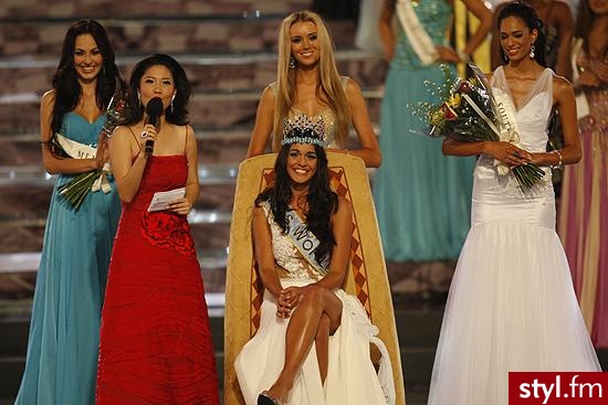 Miss World 2009 - Nakrycia głowy Dodatki Moda