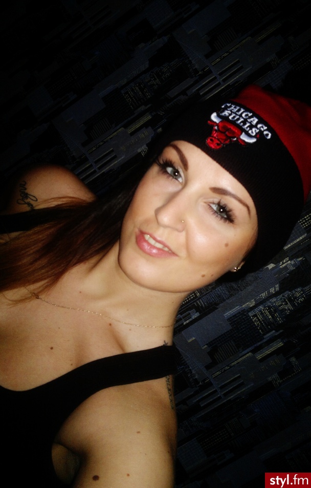 BULLS <3 - Nakrycia głowy Dodatki Moda