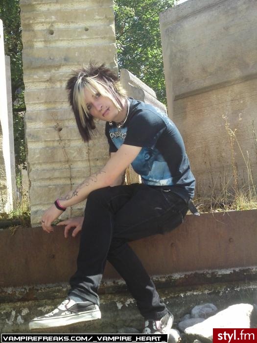 EMO Alternatywne Średnie Fryzury
