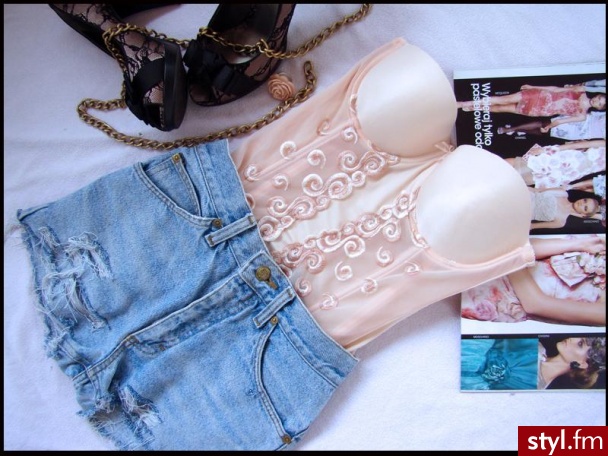 Topy Ciuchy Moda