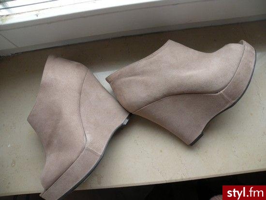 Pozostałe Buty Moda