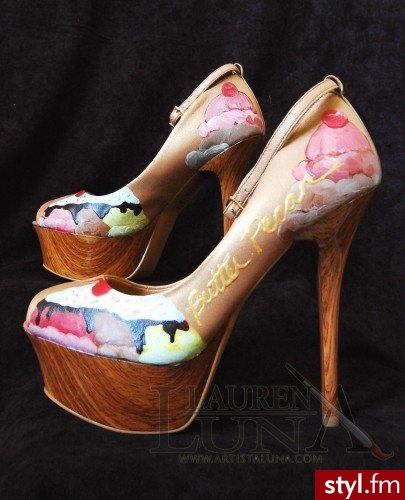 Szpilki Buty Moda