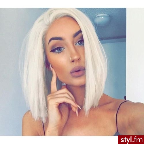 Blond Rozpuszczone Proste Na co dzień Średnie Fryzury