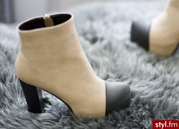 Pozostałe Buty Moda