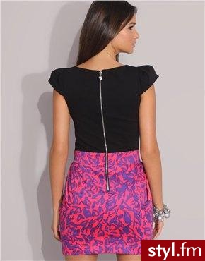 Śliczna! :) - Pozostałe Ciuchy Moda
