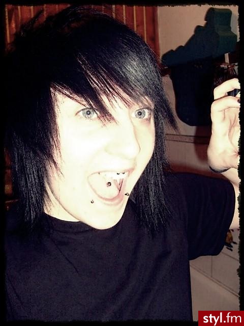 Razor - EMO Alternatywne Średnie Fryzury