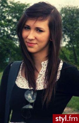 Średnie Fryzury