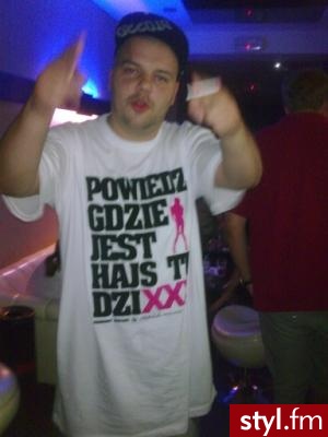 :) - Pozostałe Ciuchy Moda