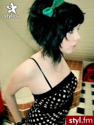 EMO Alternatywne Średnie Fryzury