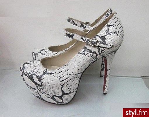 Pozostałe Buty Moda