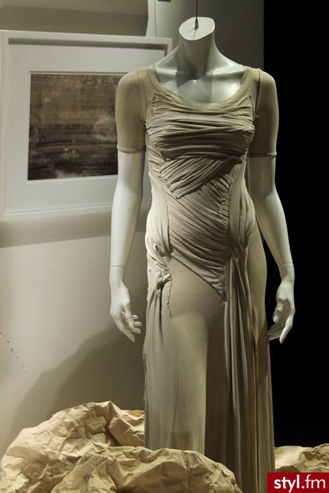 Sukienki Moda