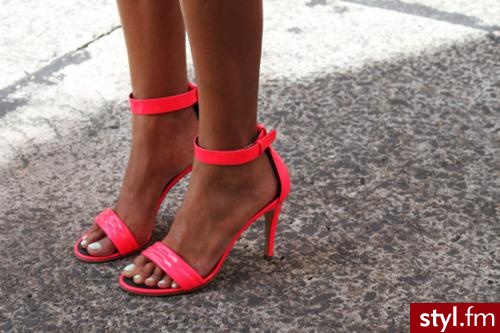 Szpilki Buty Moda