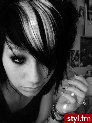 EMO Alternatywne Średnie Fryzury