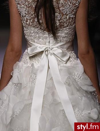 http://www.kleinfeldbridal.com/ - Suknie ślubne Ślub Moda