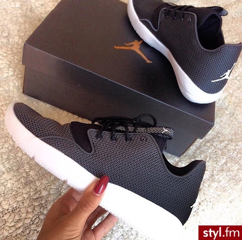  Inspiracje modowe: http://klaoudyna.tumblr.com/ - Sportowe Buty Moda