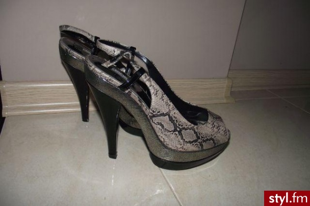 Szpilki Buty Moda