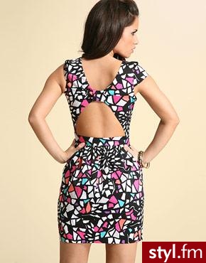 Jeżeli zdjęcie znajduje się już w galerii poproszę o link - Pozostałe Ciuchy Moda