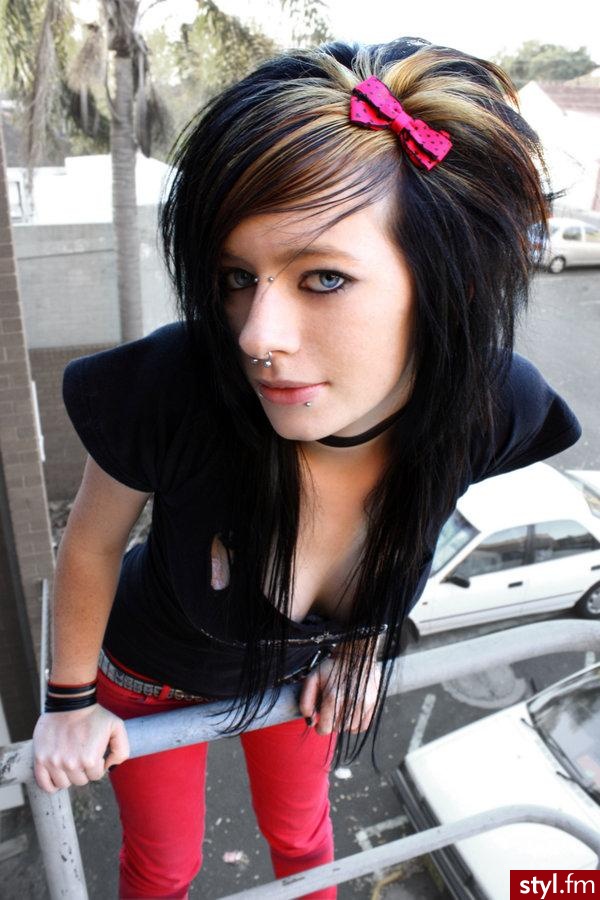 EMO Alternatywne Średnie Fryzury