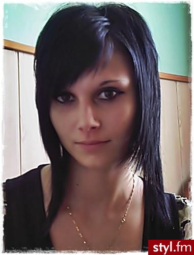 Średnie Fryzury