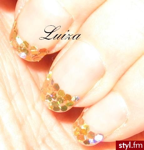 Autor: Luiza10 hologramki na naturalnych pazniokciach. Autor: <b>Luiza10</b><br /> - Paznokcie