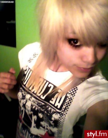 EMO Alternatywne Średnie Fryzury