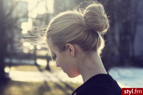 Blond Upięcie Proste Na co dzień Średnie Fryzury