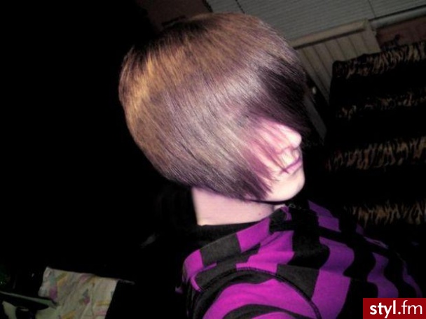 EMO Alternatywne Średnie Fryzury
