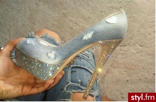 Szpilki Buty Moda