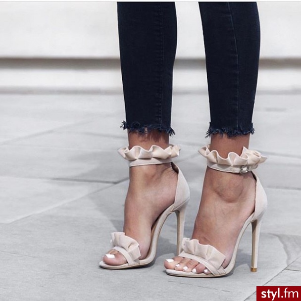 Szpilki Buty Moda