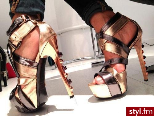 Szpilki Buty Moda