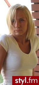 Średnie Fryzury
