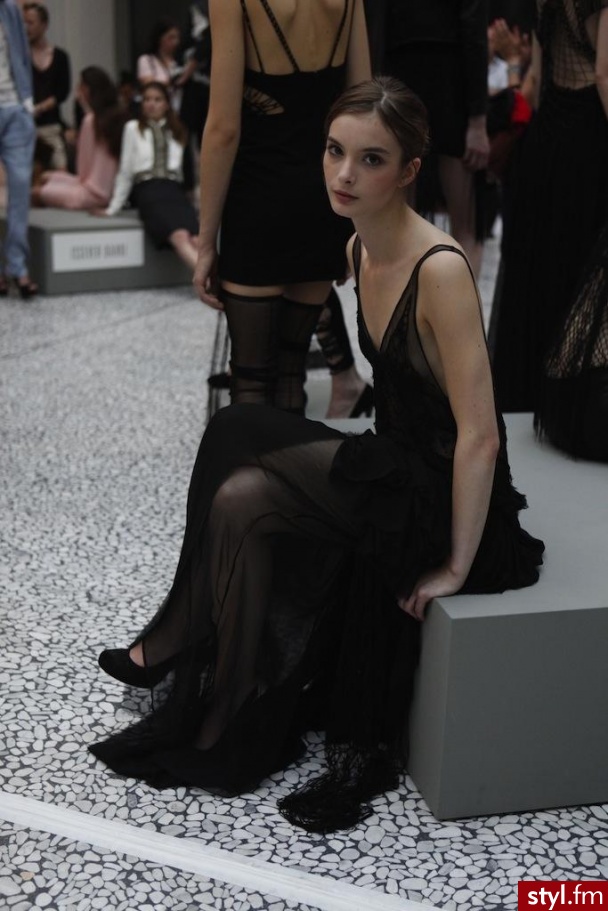 Sukienki Moda