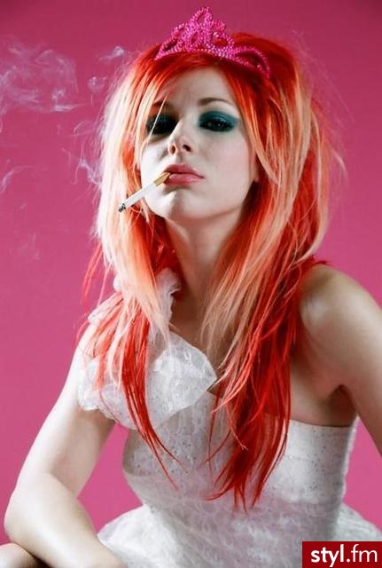 Bonnie McKee <3 - Długie Fryzury
